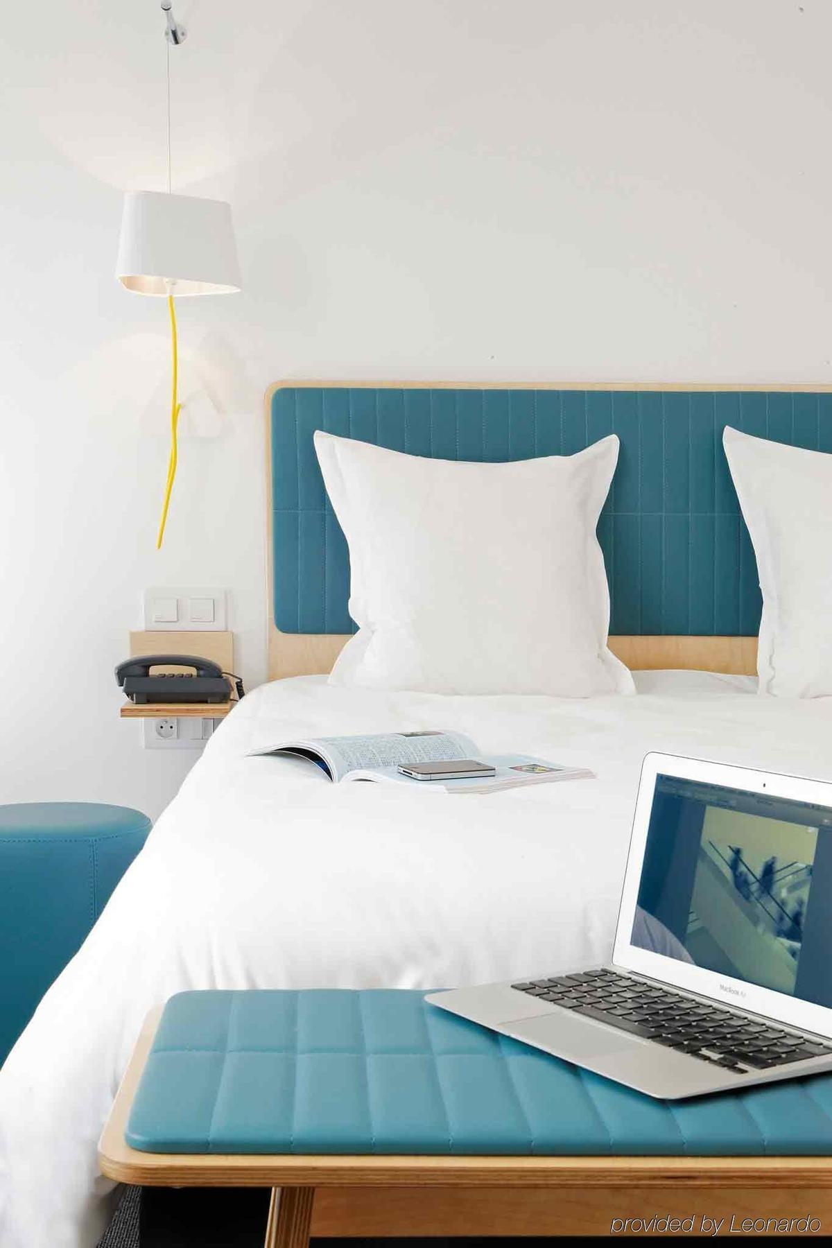 Hotel Ibis Styles Calais Centre Esterno foto