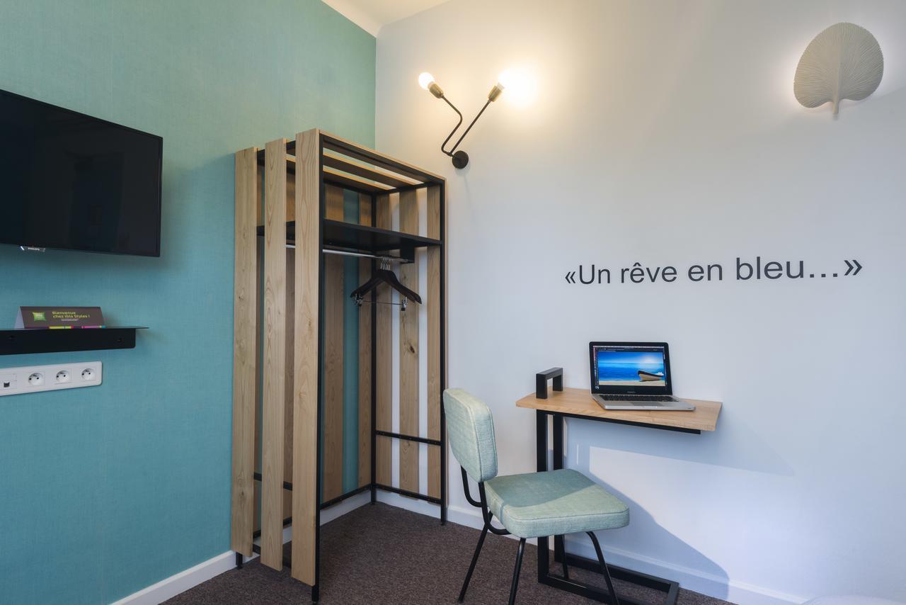 Hotel Ibis Styles Calais Centre Esterno foto